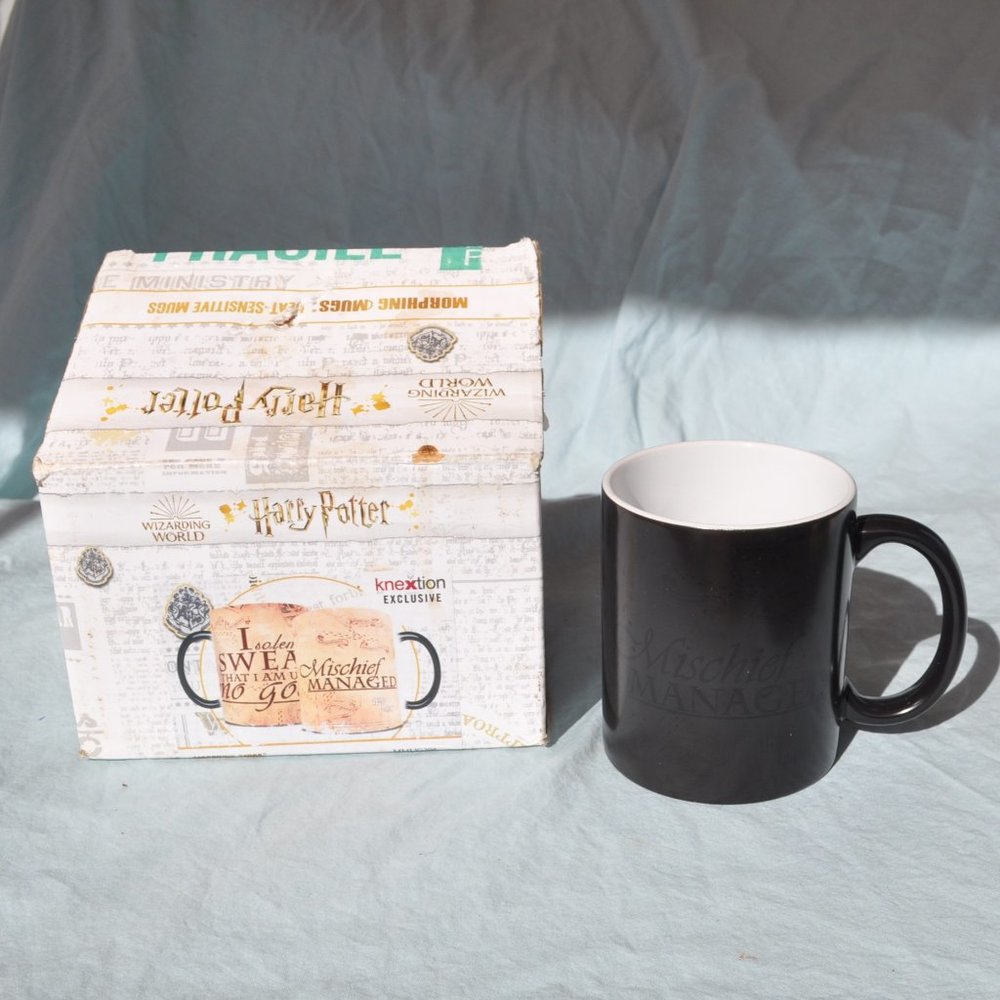 11 oz Wizarding World Harry Potter morphing mug unused (559w)